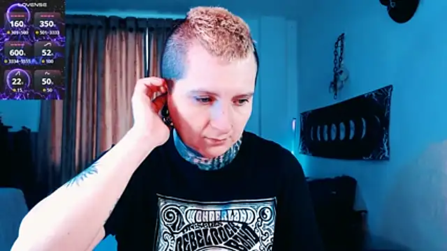 Snapshot of Marieblueeyes chatting on January 5, 2026, 8:34 pm Marieblueeyes online show from January 5, 2026, 8:34 pm