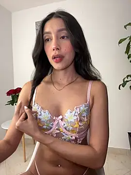 Snapshot of SelenaStone chatting on October 2, 2025, 10:39 pm SelenaStone online show from October 2, 2025, 10:39 pm