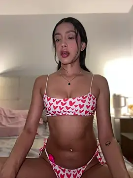 Snapshot of SelenaStone chatting on February 16, 2026, 9:55 pm SelenaStone online show from February 16, 2026, 9:55 pm