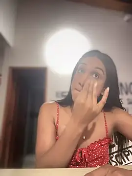 Ashly Miller online show from November 15, 2025, 7:43 pm