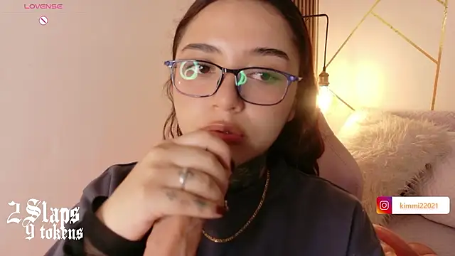 kim blake online show from February 12, 2026, 11:49 am