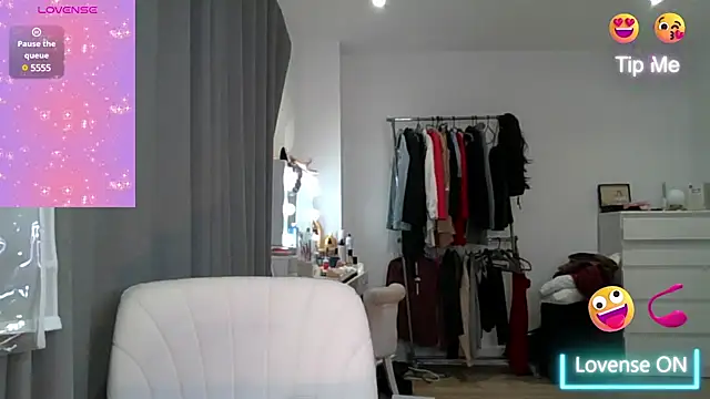 chelseablonde online show from February 21, 2025, 10:04 pm