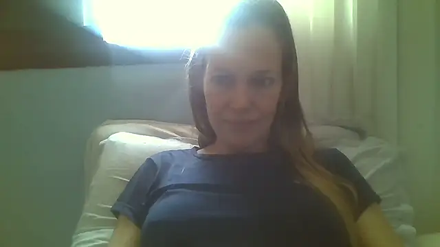 Snapshot of Annylove1 chatting on October 5, 2025, 12:58 pm Annylove1 online show from October 5, 2025, 12:58 pm