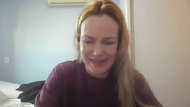 Annylove1 online show from July 14, 2026, 10:54 am