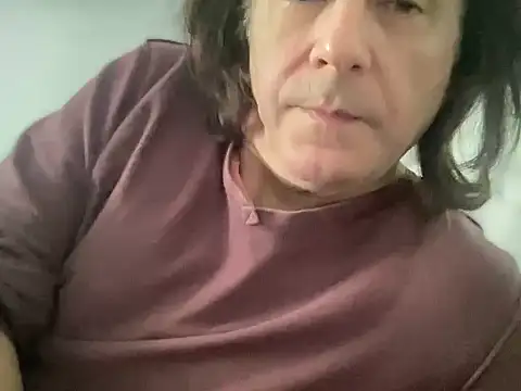 Snapshot of ALPHANDRE chatting on October 13, 2025, 5:40 am ALPHANDRE online show from October 13, 2025, 5:40 am