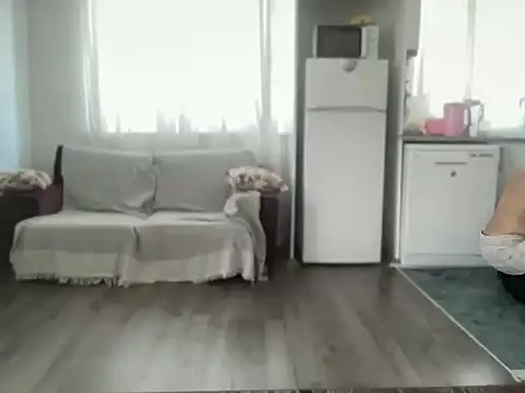 Snapshot of ALPHANDRE chatting on October 17, 2025, 8:17 am ALPHANDRE online show from October 17, 2025, 8:17 am