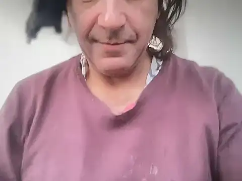 Snapshot of ALPHANDRE chatting on November 2, 2025, 5:10 am ALPHANDRE online show from November 2, 2025, 5:10 am