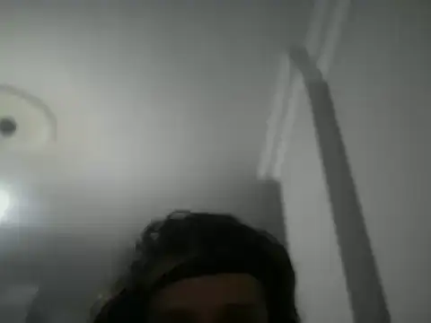 Snapshot of ALPHANDRE chatting on November 21, 2025, 7:45 pm ALPHANDRE online show from November 21, 2025, 7:45 pm