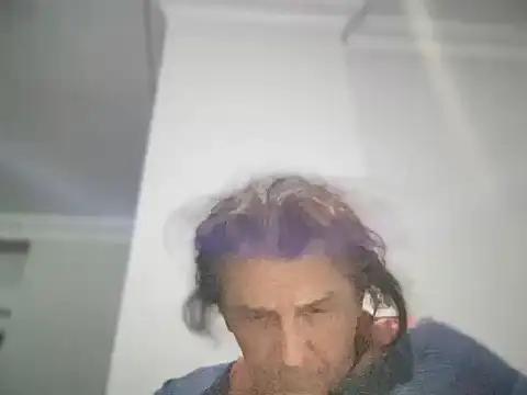 Snapshot of ALPHANDRE chatting on November 24, 2025, 7:57 pm ALPHANDRE online show from November 24, 2025, 7:57 pm