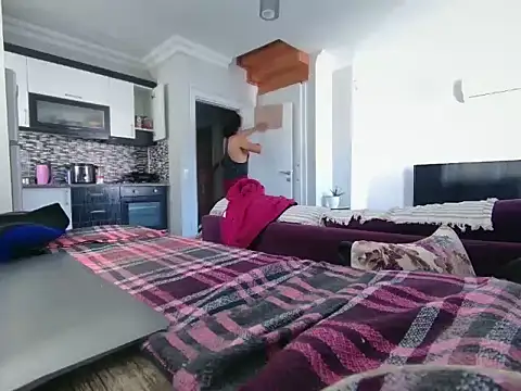 Snapshot of ALPHANDRE chatting on December 14, 2025, 9:25 am ALPHANDRE online show from December 14, 2025, 9:25 am