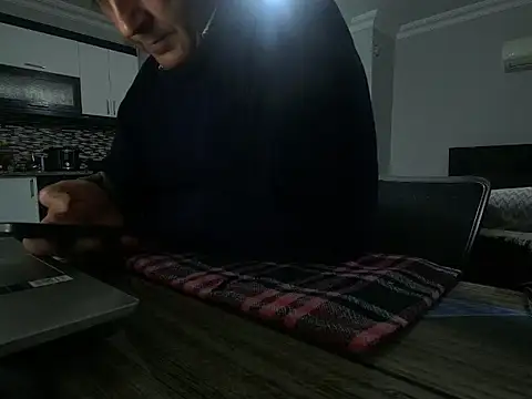 ALPHANDRE online show from March 23, 2026, 6:23 pm