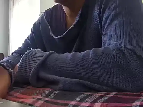 Snapshot of ALPHANDRE chatting on May 8, 2026, 7:25 am ALPHANDRE online show from May 8, 2026, 7:25 am