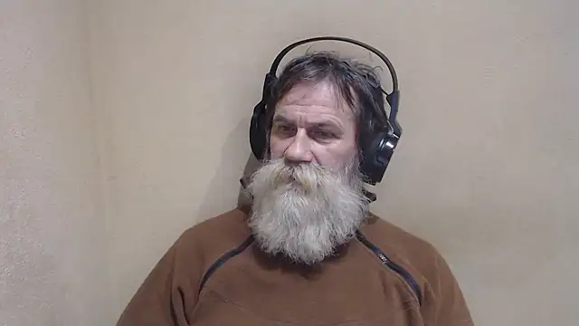 Snapshot of AlexNudo chatting on December 14, 2024, 10:07 pm AlexNudo online show from December 14, 2024, 10:07 pm