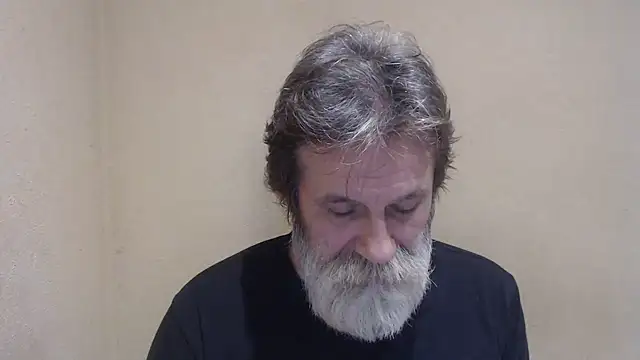 Snapshot of AlexNudo chatting on February 10, 2025, 8:20 am AlexNudo online show from February 10, 2025, 8:20 am