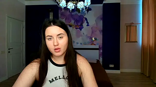 Snapshot of Roxie_Bradley chatting on January 24, 2025, 7:51 am Roxie Bradley online show from January 24, 2025, 7:51 am