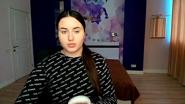 Snapshot of Roxie_Bradley chatting on January 31, 2025, 10:52 am Roxie Bradley online show from January 31, 2025, 10:52 am