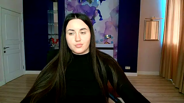 Snapshot of Roxie_Bradley chatting on February 21, 2025, 10:28 am Roxie Bradley online show from February 21, 2025, 10:28 am