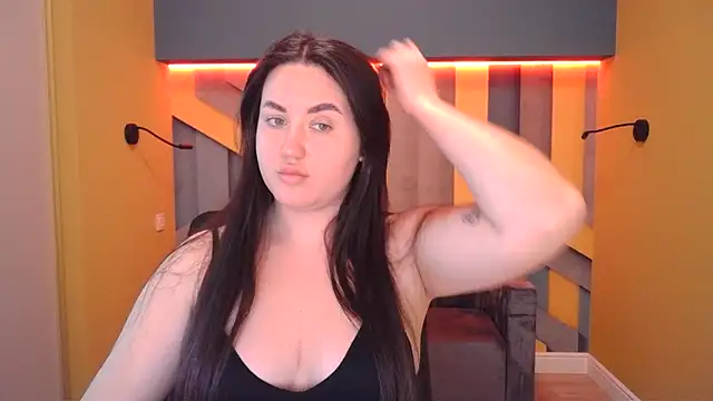 Snapshot of Roxie_Bradley chatting on February 22, 2025, 7:23 am Roxie Bradley online show from February 22, 2025, 7:23 am