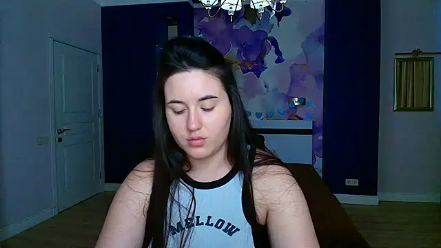 Snapshot of Roxie_Bradley chatting on March 14, 2025, 4:09 pm Roxie Bradley online show from March 14, 2025, 4:09 pm