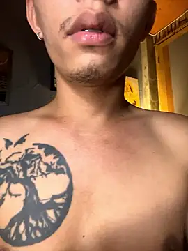 xlovercum online show from January 12, 2026, 6:13 pm