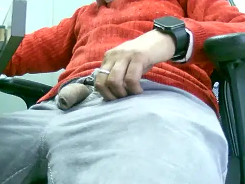 Snapshot of kavipanty chatting on February 14, 2026, 10:34 am kavipanty online show from February 14, 2026, 10:34 am