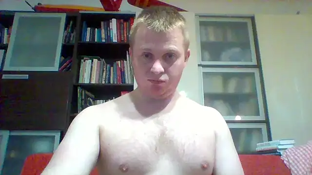 Snapshot of Matttthees chatting on January 10, 2026, 1:13 pm Matttthees online show from January 10, 2026, 1:13 pm