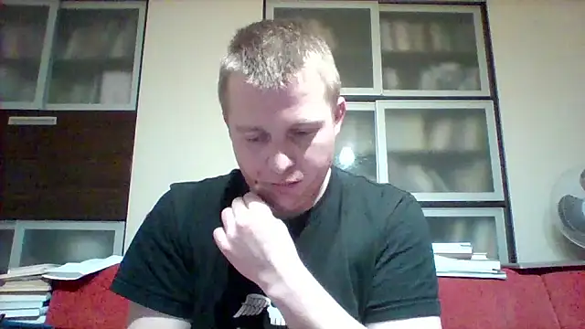 Snapshot of Matttthees chatting on February 13, 2026, 2:29 am Matttthees online show from February 13, 2026, 2:29 am