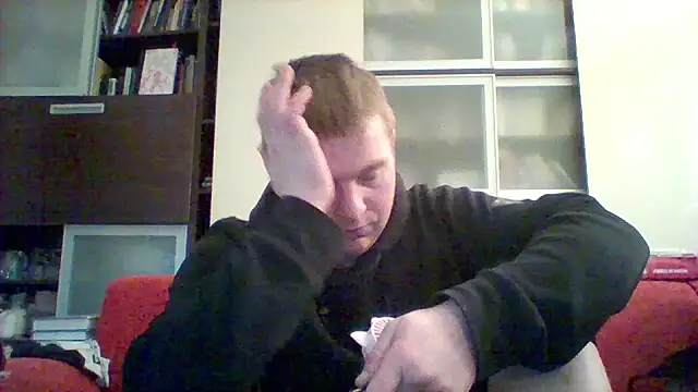 Snapshot of Matttthees chatting on March 1, 2026, 8:55 pm Matttthees online show from March 1, 2026, 8:55 pm