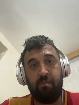 Snapshot of Ca414 chatting on April 10, 2026, 12:05 am Ca414 online show from April 10, 2026, 12:05 am