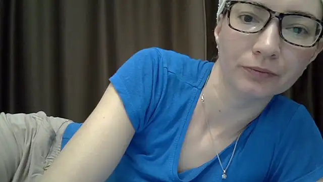 Snapshot of Ashleyspice chatting on December 17, 2024, 6:45 am Ashleyspice online show from December 17, 2024, 6:45 am