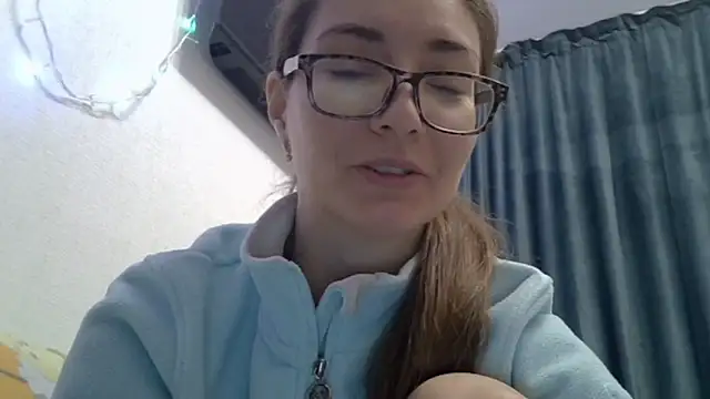 Snapshot of Ashleyspice chatting on December 25, 2024, 6:20 am Ashleyspice online show from December 25, 2024, 6:20 am