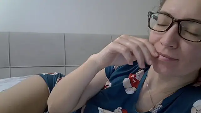 Snapshot of Ashleyspice chatting on January 7, 2025, 4:39 am Ashleyspice online show from January 7, 2025, 4:39 am