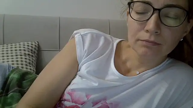 Snapshot of Ashleyspice chatting on September 12, 2025, 5:29 am Ashleyspice online show from September 12, 2025, 5:29 am