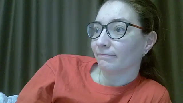 Snapshot of Ashleyspice chatting on February 16, 2026, 5:25 am Ashleyspice online show from February 16, 2026, 5:25 am