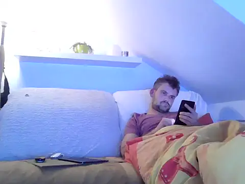 Cambitchboy online show from December 1, 2025, 1:10 am