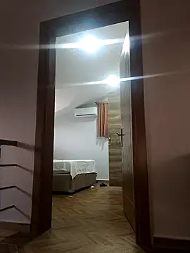 Snapshot of Bellydancerhot chatting on October 22, 2025, 3:01 pm Bellydancerhot online show from October 22, 2025, 3:01 pm