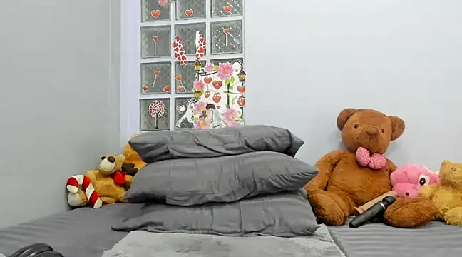 Snapshot of loveley_jenny chatting on March 11, 2025, 7:15 am loveley jenny online show from March 11, 2025, 7:15 am