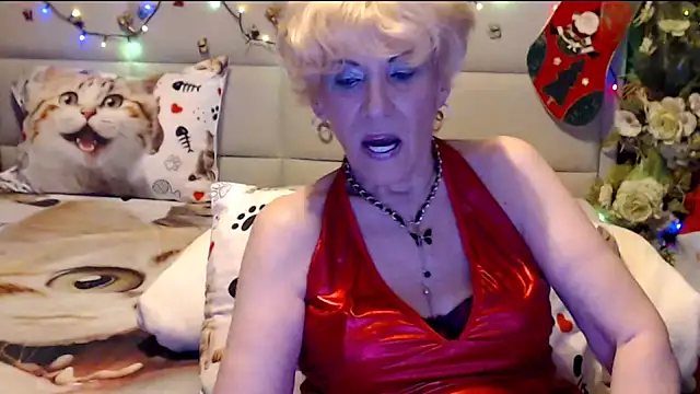 HappyWomanOn online show from December 13, 2025, 8:04 pm