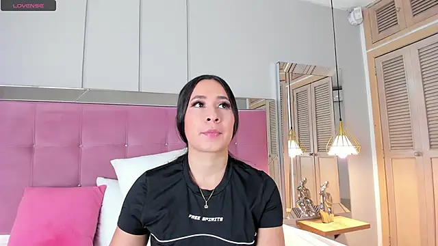 Ahincale online show from October 22, 2025, 7:24 pm