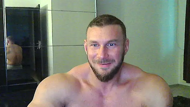 Snapshot of muscularkevin chatting on November 1, 2025, 2:19 pm muscularkevin online show from November 1, 2025, 2:19 pm
