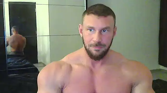 Snapshot of muscularkevin chatting on November 26, 2025, 2:29 pm muscularkevin online show from November 26, 2025, 2:29 pm