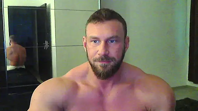 muscularkevin online show from January 13, 2026, 2:11 pm