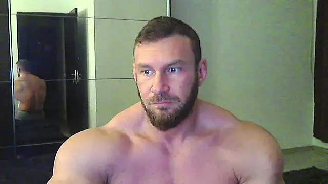 muscularkevin online show from January 19, 2026, 4:27 am