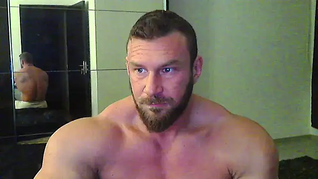 muscularkevin online show from February 11, 2026, 4:50 am