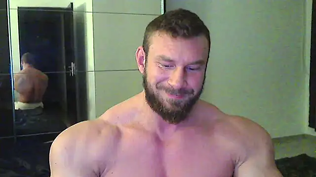 muscularkevin online show from February 19, 2026, 4:41 am