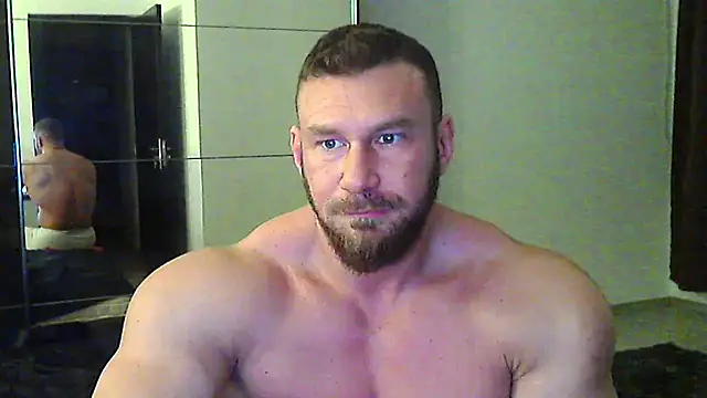 muscularkevin online show from February 25, 2026, 4:33 am