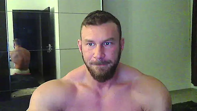 muscularkevin online show from February 28, 2026, 4:24 am