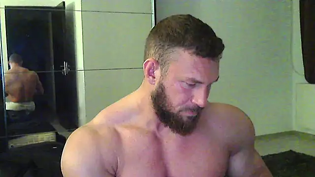 muscularkevin online show from March 24, 2026, 4:28 am