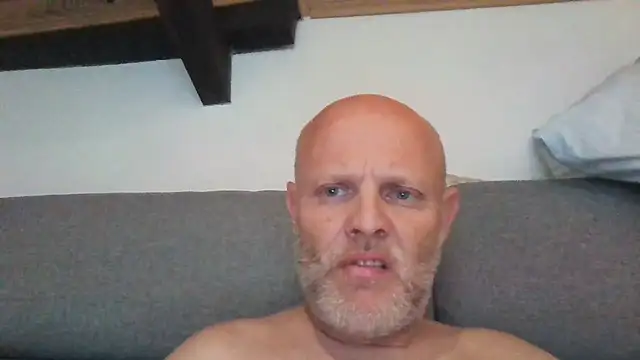 Snapshot of davigochi77bcn chatting on November 26, 2025, 11:17 pm davigochi77bcn online show from November 26, 2025, 11:17 pm