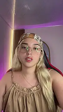 Irisweet  online show from May 29, 2026, 6:11 am